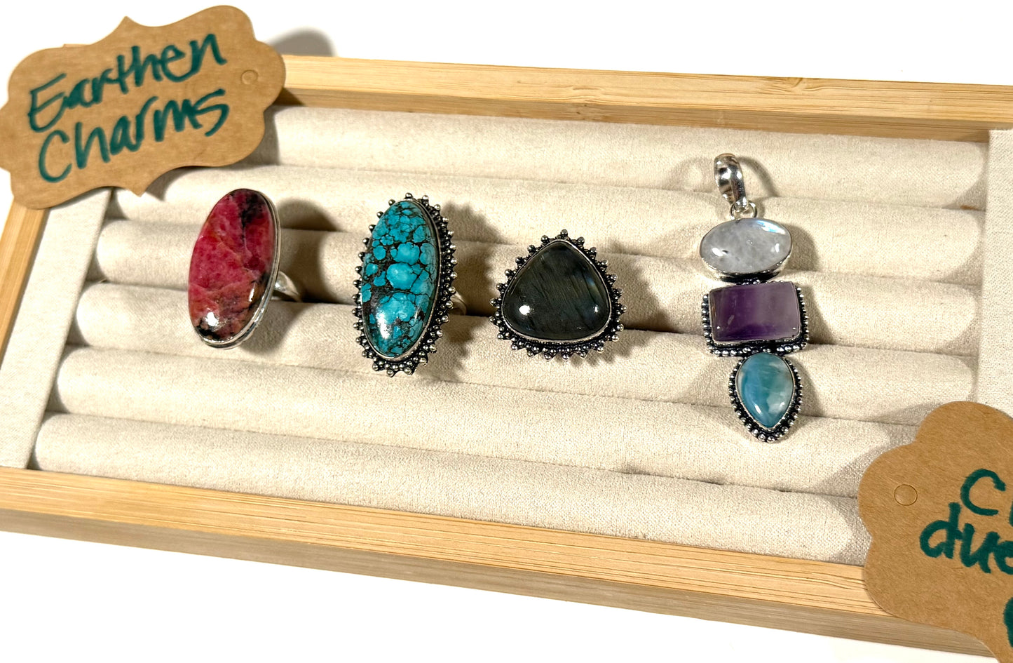 Earthen charms 8/10