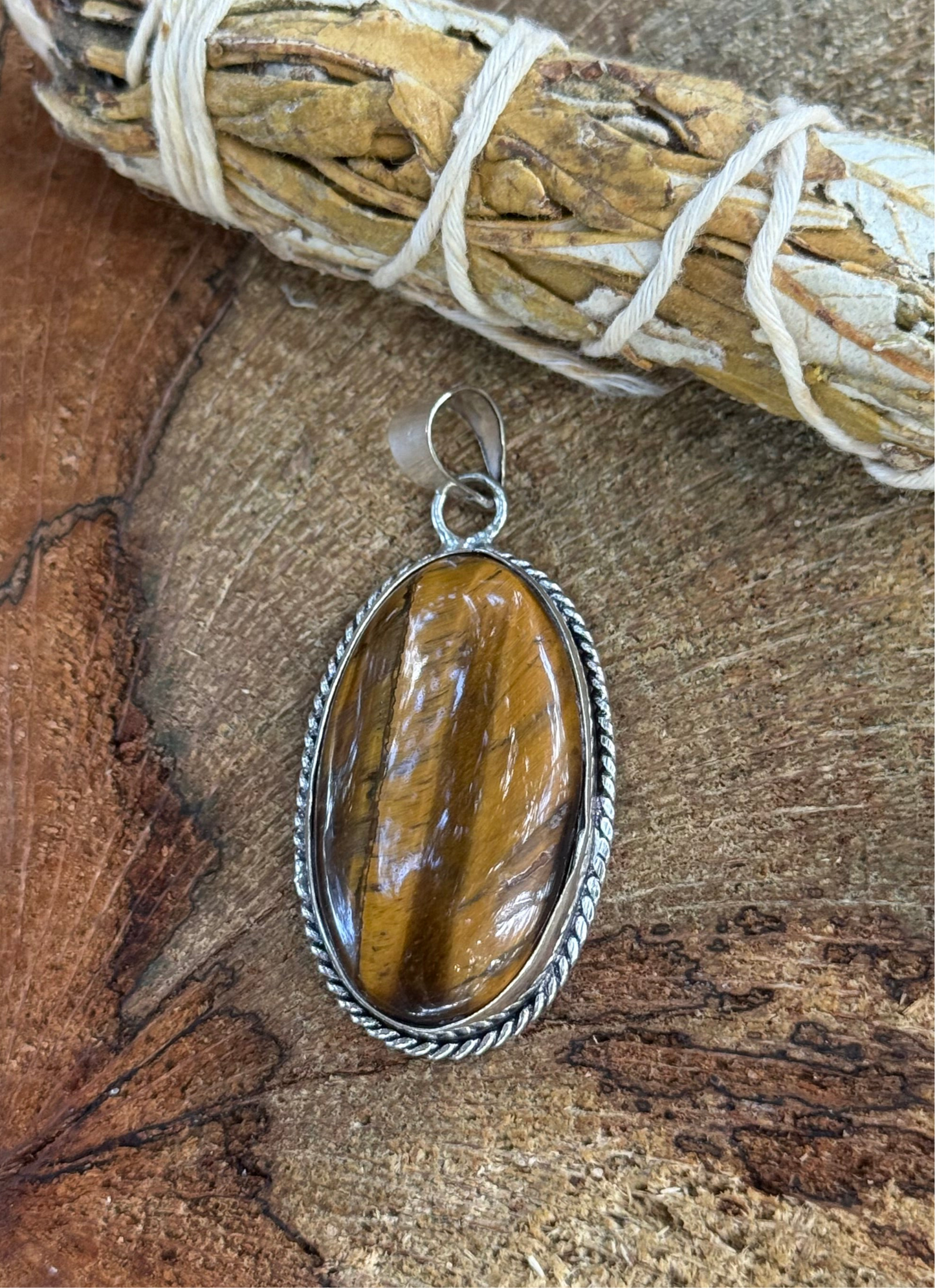 Oval Tiger’s Eye Pendant