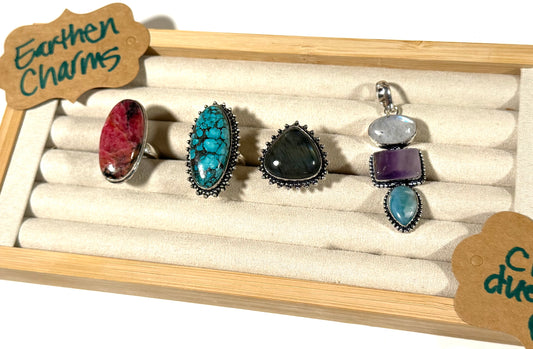 Earthen charms 8/10