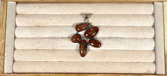 Kat 8/22